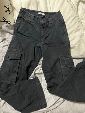 Black Cargo Jeans - TNA Artizia